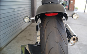 HARLEY  HARLEY FXBR 2023 YEZ