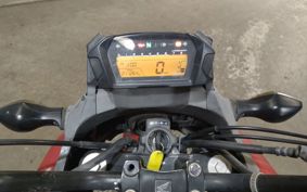 HONDA NC 700 X RC63
