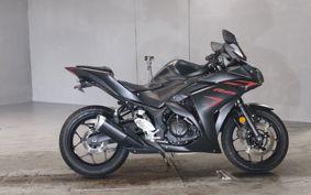 YAMAHA YZF-R25 RG10J