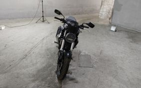HONDA CB250R MC52