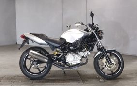 HONDA VTR 250 MC33