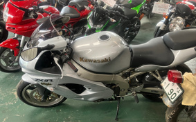 KAWASAKI ZX900R NINJA 2002 ZX900E