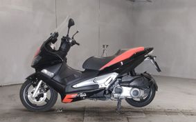 APRILIA APRILIA SR MAX300 ..