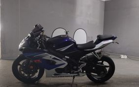 SUZUKI GSX-R1000 B6121
