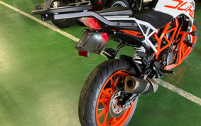 KTM 390 DUKE 2017 JPJ40