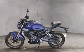 HONDA CB250R MC52