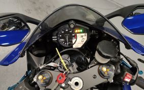 YAMAHA 6 RJ27