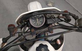 SUZUKI TS200R SH12A