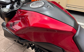 HONDA CB250R MC52