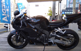 HONDA CBR600RR 2015 PC40