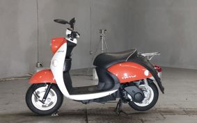 YAMAHA E- VINO  SY11J