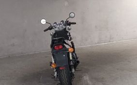 SUZUKI INAZUMA 400 GK7BA