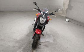 HONDA NC 700 X RC63