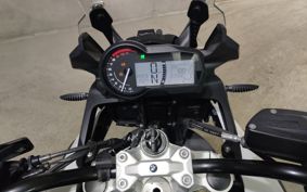 BMW F750GS 0B08