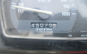 SUZUKI ADDRESS V100 CE13A