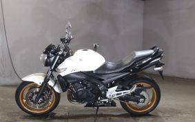 SUZUKI GSR400 GK7EA