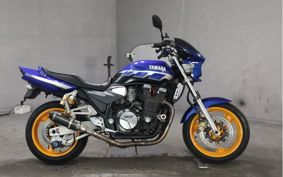 YAMAHA XJR1300 RP03J