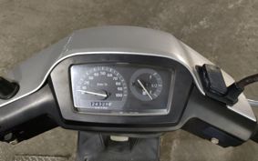 SUZUKI ADDRESS V100 CE13A