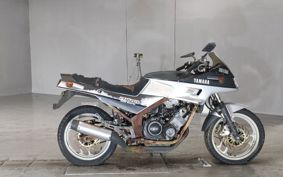 YAMAHA FZ250 FEATHER 1KG