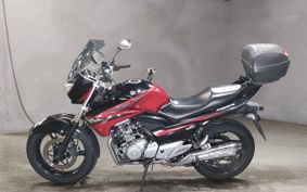 SUZUKI GSR250 GJ55D