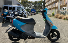 SUZUKI LETS4 CA41A