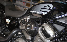 HARLEY  HARLEY RH975 NIGHT  STAR  2023 ZH1
