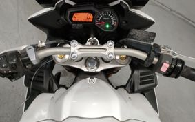 YAMAHA FZ-1 FEATHER RN17