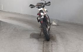 HONDA XLR125R JD16
