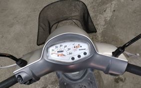SUZUKI LETS4 CA45A