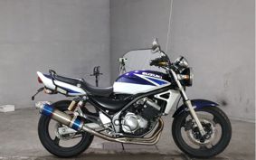 SUZUKI GSX250 ZR250C