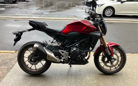HONDA CB250R MC52