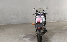 YAMAHA FZR250 2KR