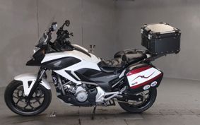 HONDA NC 700 X DCT RC63