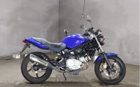 HONDA VTR 250 MC33