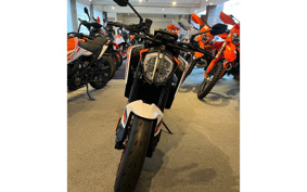 KTM 890 DUKE R 2023 TU940
