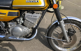 SUZUKI GT250 GT250B