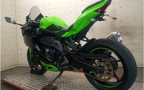 KAWASAKI NINJA ZX-4RR KRT ED 2023 ZX400P