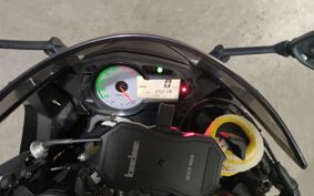KAWASAKI NINJA ZX-6R ZX4R15