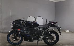 SUZUKI GSX-R125 DL33B
