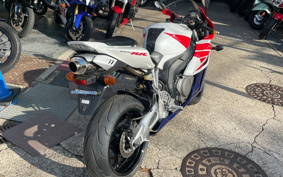 HONDA CBR1000RR 2005 SC57