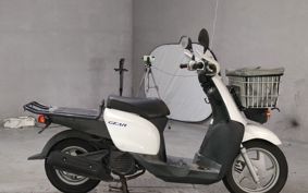 YAMAHA NEWS GEAR UA06J