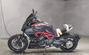 DUCATI  DUCATI  DIAVEL  CARBON  G100AB