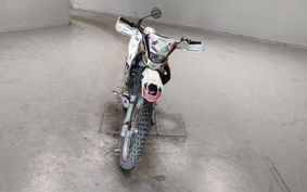 HONDA XR230 MD36