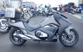 HONDA NM4 VULTUS -01 2017 RC82