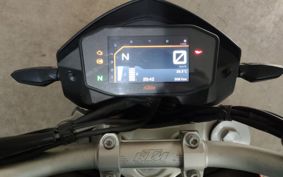 KTM 690 DUKE LDV40