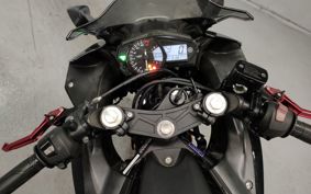 YAMAHA YZF-R25 RG43J