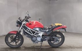 HONDA VTR 250 MC33