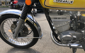SUZUKI GT250 GT250B