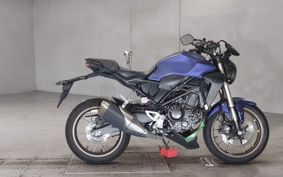 HONDA CB250R MC52