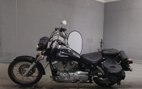 YAMAHA DRAGSTAR 250 VG02J